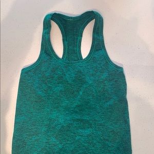 Lululemon swiftly tank top size 6